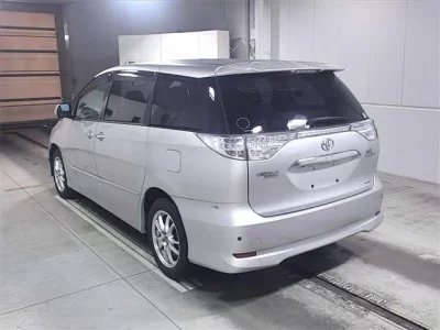 Toyota ESTIMA HYBRID