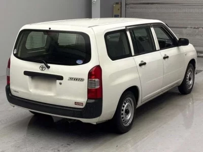 Toyota SUCCEED
