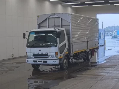Mitsubishi FUSO FIGHTER