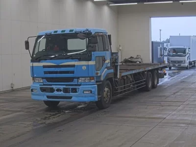 Nissan TRUCK