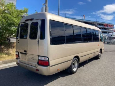 Toyota COASTER
