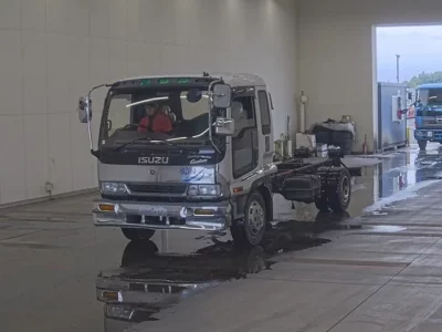 Isuzu FORWARD