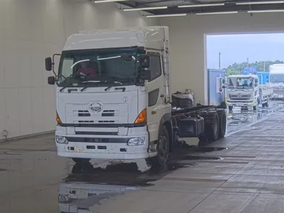 Hino PROFIA