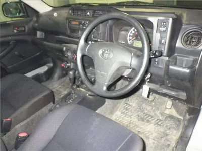 Toyota SUCCEED