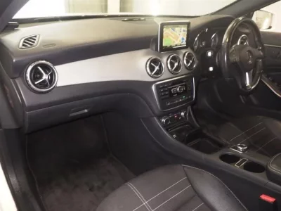 Mercedes-Benz GLA CLASS