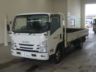 Isuzu ELF