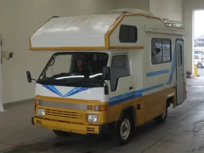Toyota HIACE TRUCK