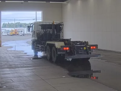 Mitsubishi FUSO TRUCK