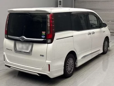 Toyota ESQUIRE