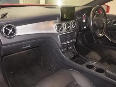 Mercedes-Benz GLA CLASS