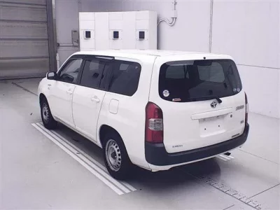 Toyota SUCCEED