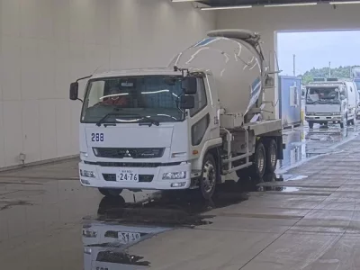 Mitsubishi FUSO FIGHTER