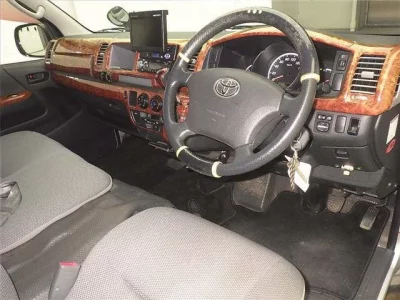 Toyota REGIUS ACE VAN
