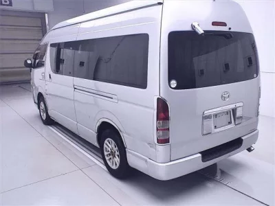 Toyota REGIUS ACE VAN