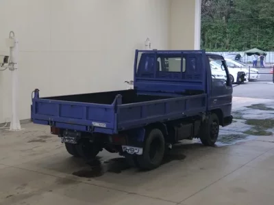 Mazda TITAN