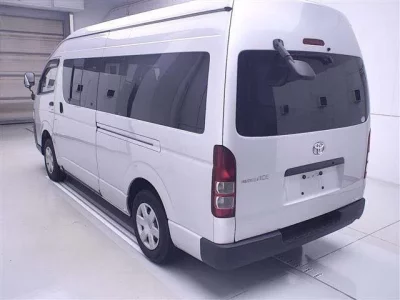 Toyota REGIUS ACE VAN
