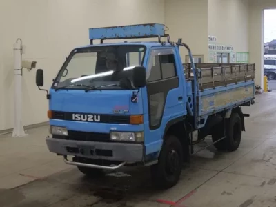 Isuzu ELF