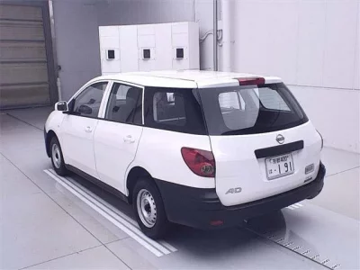 Nissan AD