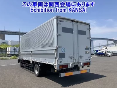 Mitsubishi FUSO FIGHTER