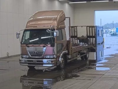 Nissan CONDOR