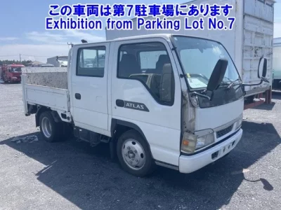 Nissan TRUCK