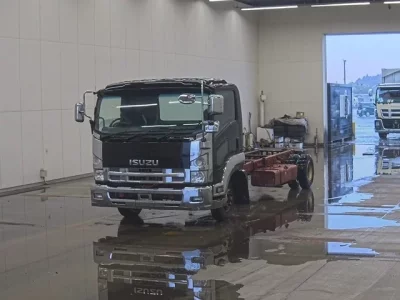 Isuzu FORWARD