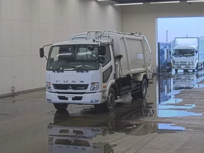 Mitsubishi FUSO FIGHTER
