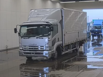 Isuzu FORWARD