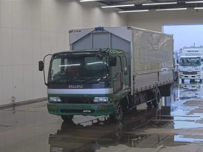 Isuzu FORWARD