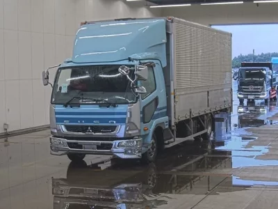 Mitsubishi FUSO FIGHTER