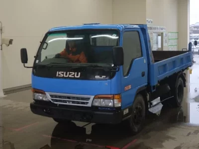 Isuzu ELF