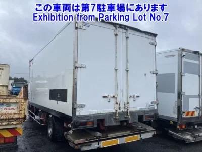Mitsubishi FUSO FIGHTER