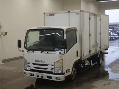 Isuzu ELF