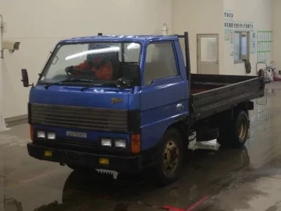 Mazda TITAN