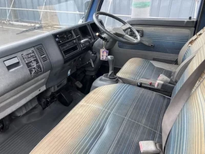 Mazda TITAN