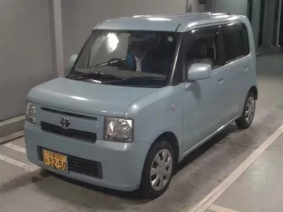 Toyota PIXIS SPACE