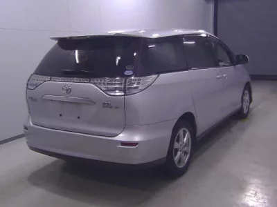 Toyota ESTIMA HYBRID
