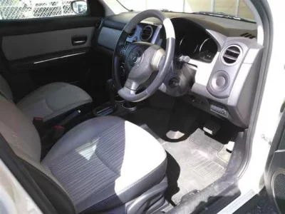Mazda VERISA
