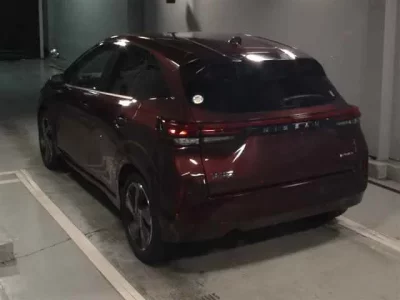 Nissan AURA