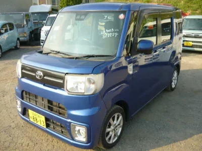 Toyota PIXIS MEGA