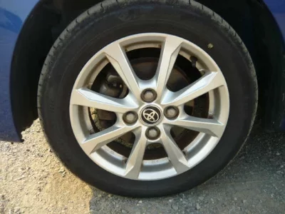 Toyota PIXIS MEGA