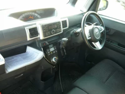 Toyota PIXIS MEGA