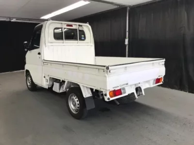 Nissan CLIPPER TRUCK