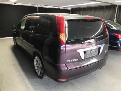 Nissan PRESAGE