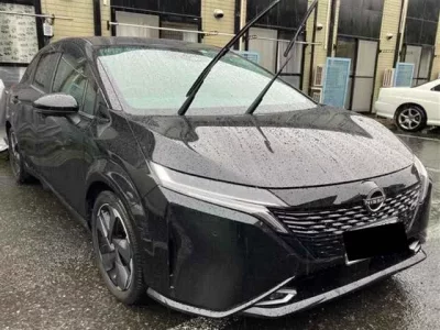 Nissan AURA