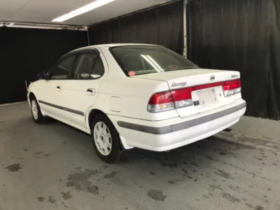 Nissan SUNNY