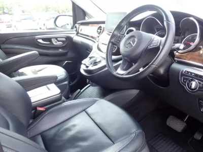 Mercedes-Benz V CLASS