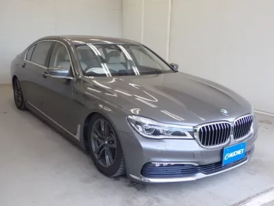 BMW 7-Series