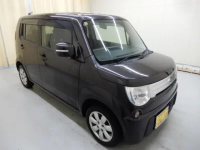 Suzuki MRWAGON