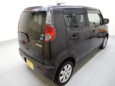 Suzuki MRWAGON